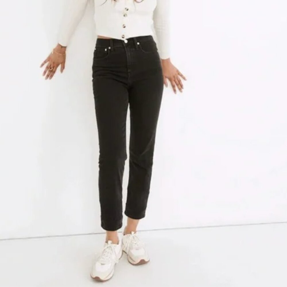 Madewell Classic Straight Jean -- Lunar Wash Size 24 -- Worn once